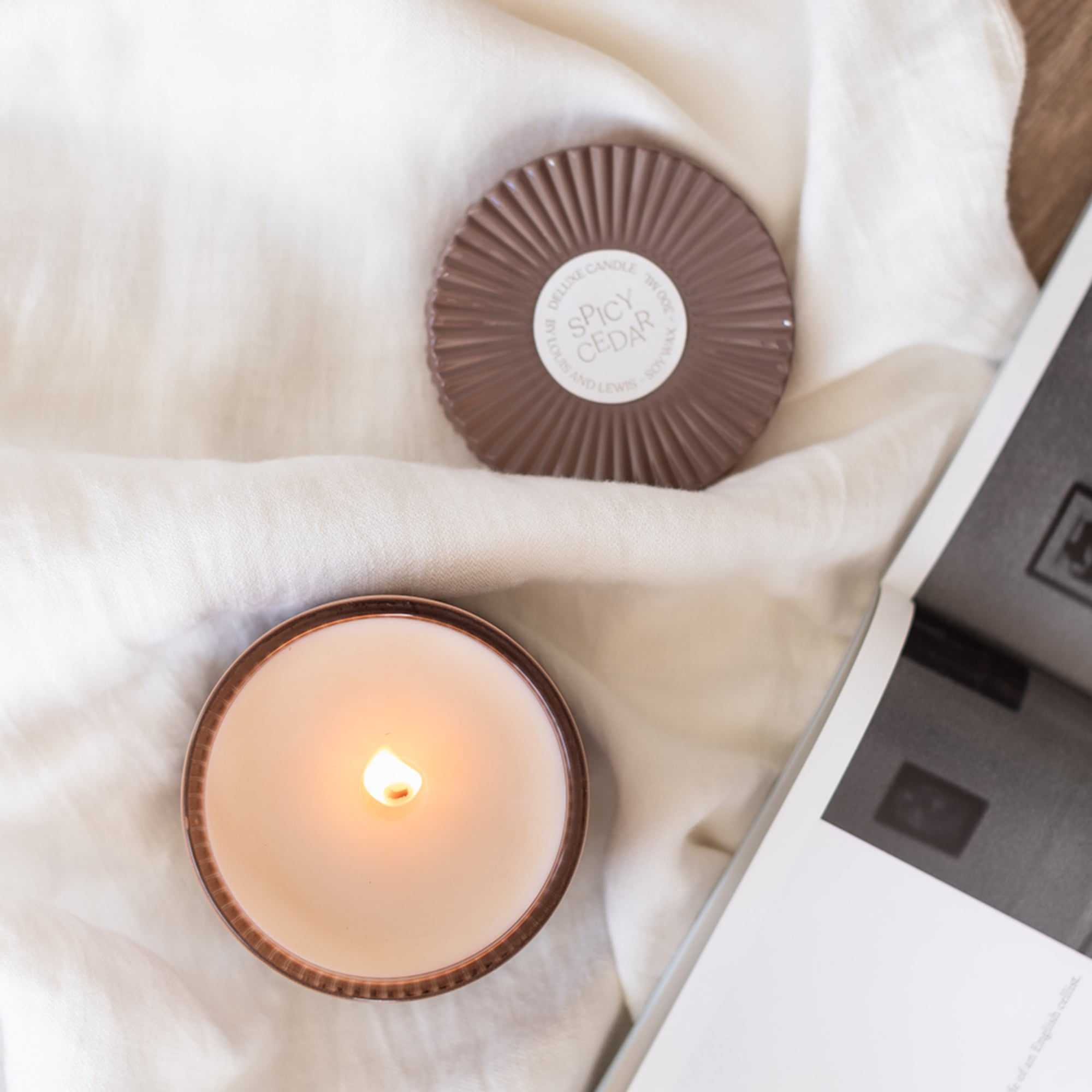 Vela De Luxe Louis & Lewis Spice Cedar 300 ml