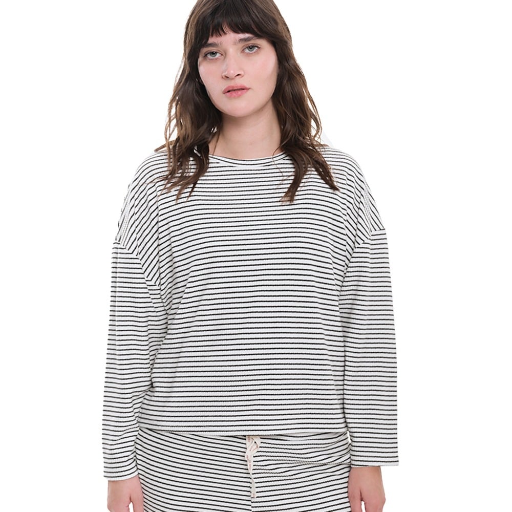 Buzo Verona Pimentón Blanco y Negro Talle XG