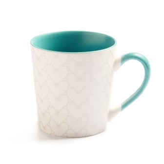 Taza Blanca Farma Hogar con Diseño de Corazones
