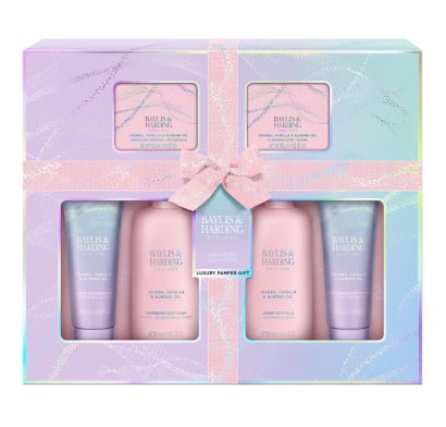 Set de Cuidado Corporal Baylis & Harding Jojoba, Vanilla y Almond Oil 6 Unidades