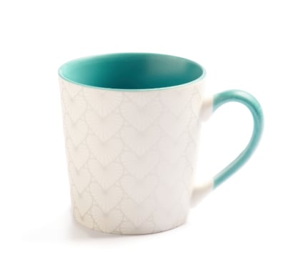 Taza Blanca Farma Hogar con Diseño de Corazones