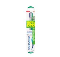 Cepillo De Dientes Sensodyne Completa Protection Medio