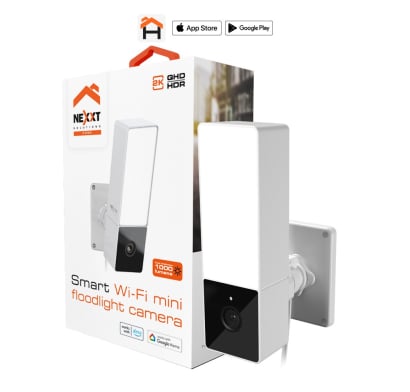 Cámara De Vigilancia Nexxt Inteligente De Exterior Wifi 2k Con Luz